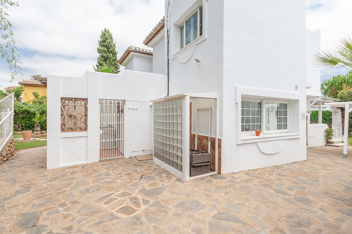 Huis te koop in Elviria | 4 slaapkamers H5463055