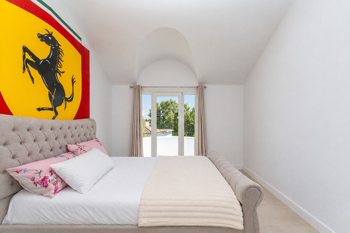 Huis te koop in Elviria | 4 slaapkamers H5463055