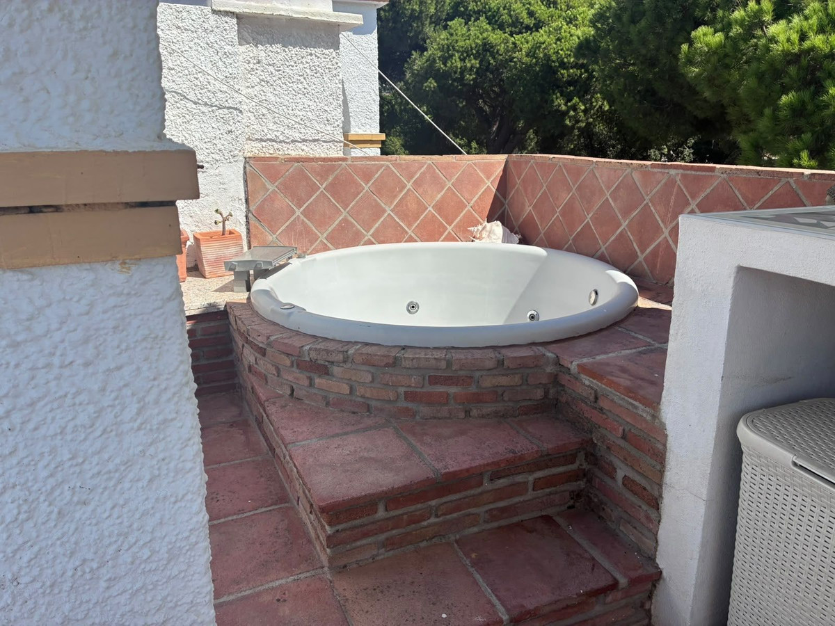 Huis te koop in Elviria | 3 slaapkamers H5471446