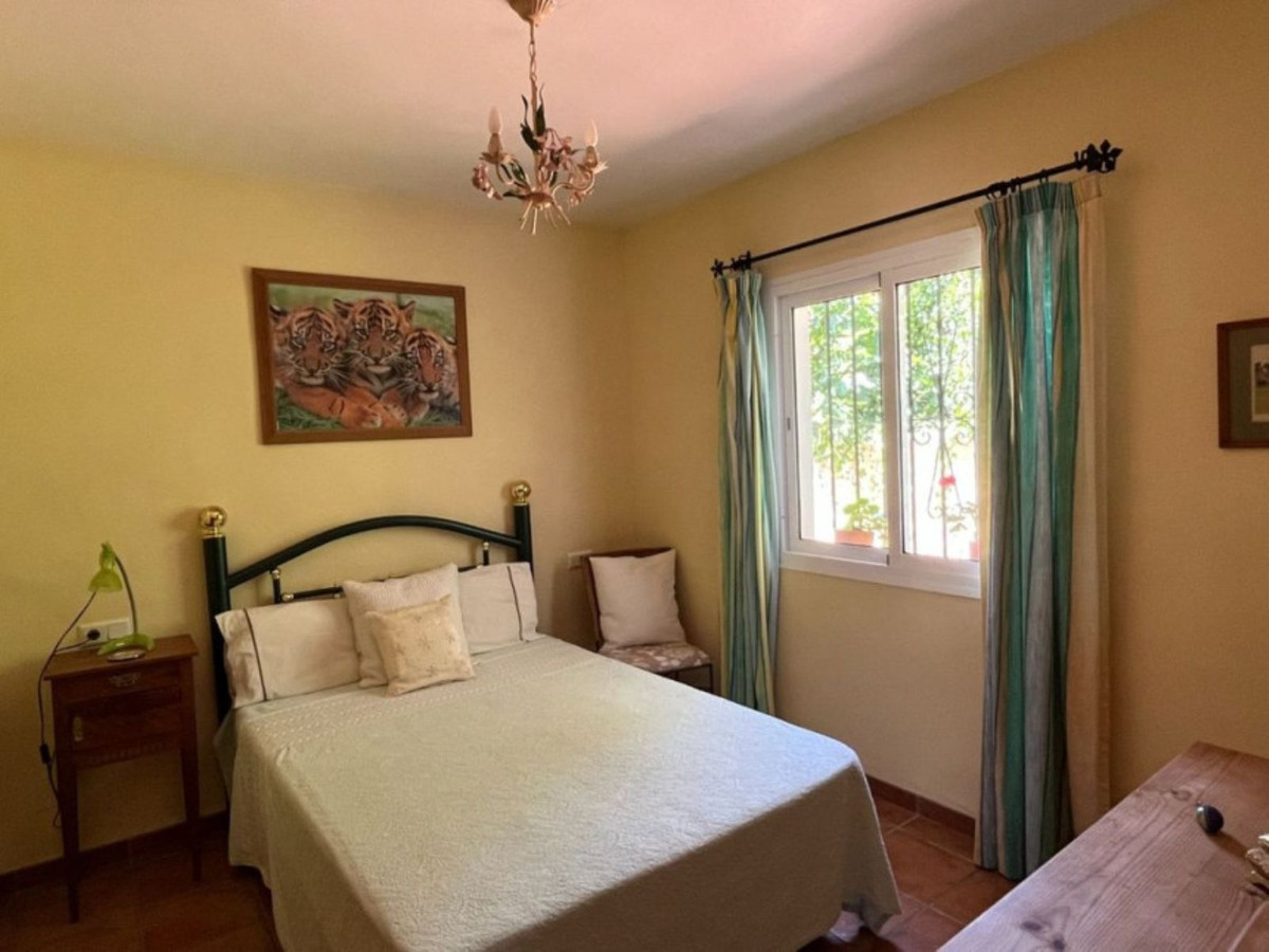 Huis te koop in Elviria | 5 slaapkamers H5471791