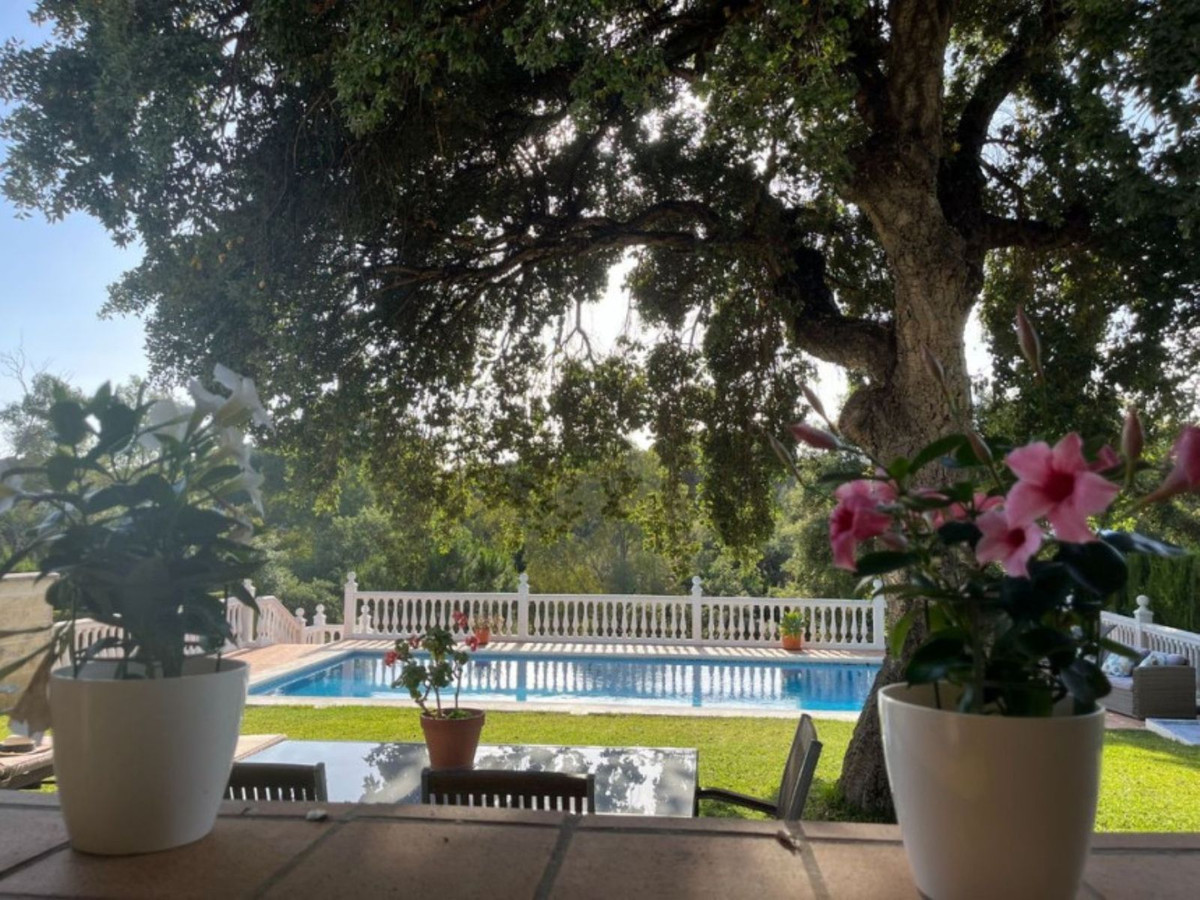 Huis te koop in Elviria | 5 slaapkamers H5471791