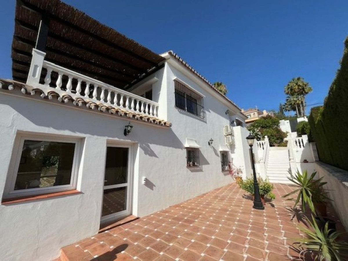 Huis te koop in Elviria | 5 slaapkamers H5471791