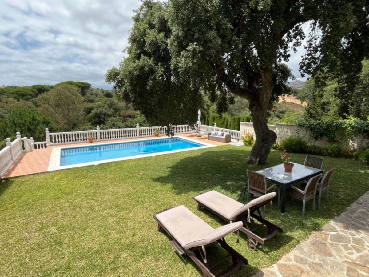 Huis te koop in Elviria | 5 slaapkamers H5471791