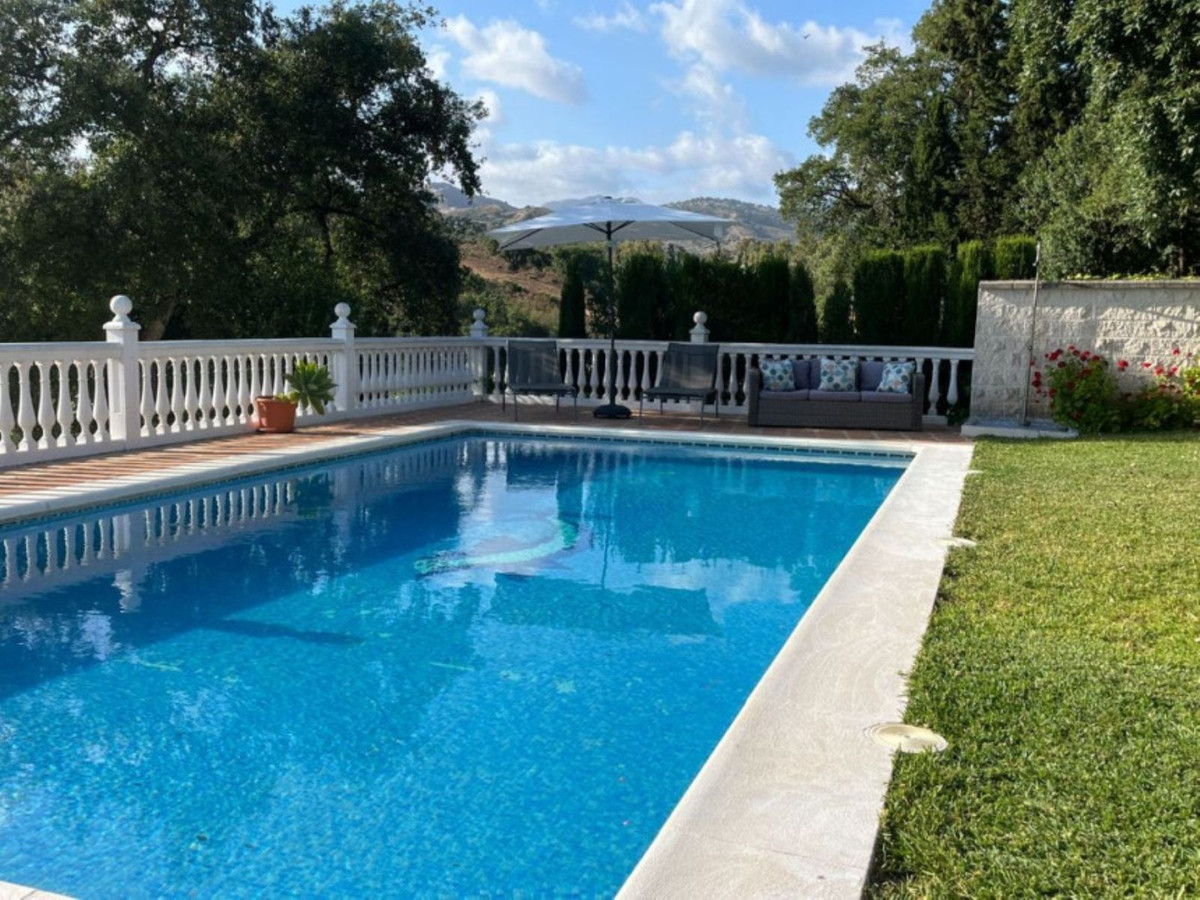 Huis te koop in Elviria | 5 slaapkamers H5471791