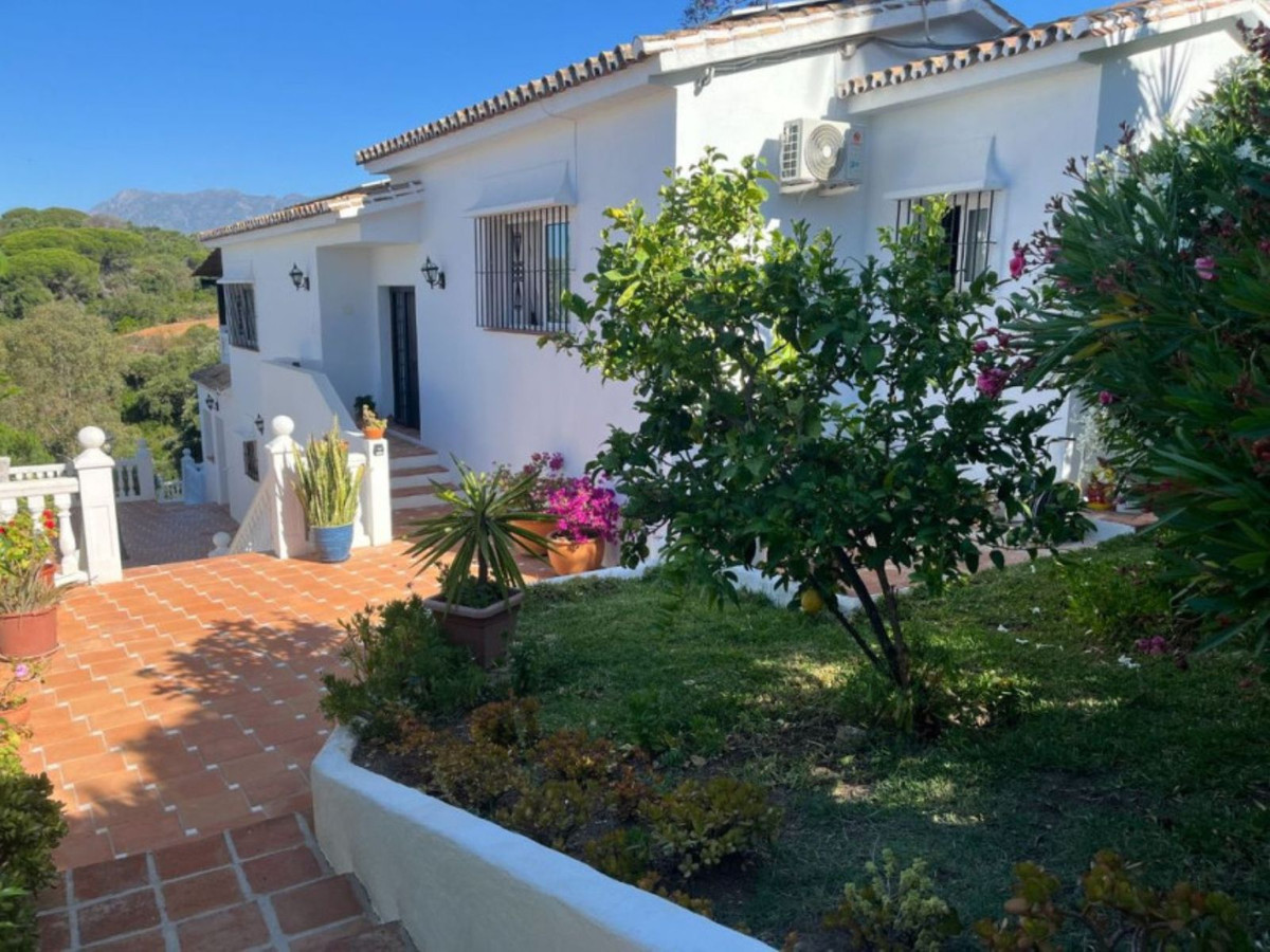 Huis te koop in Elviria | 5 slaapkamers H5471791