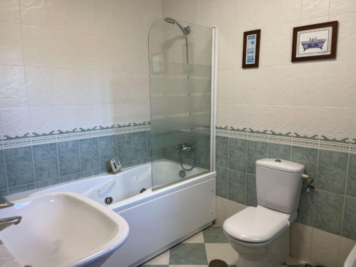 Huis te koop in Elviria | 5 slaapkamers H5471791