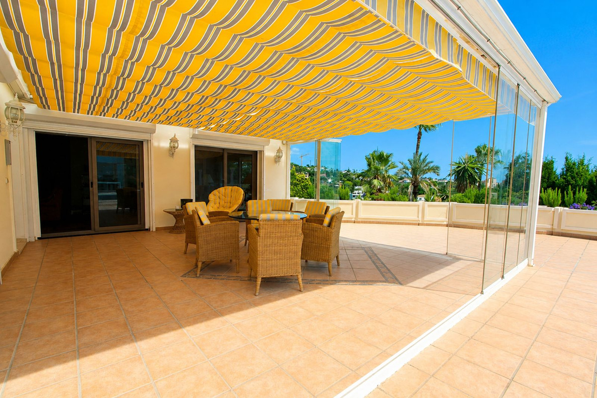 Huis te koop in Elviria | 4 slaapkamers H5475772