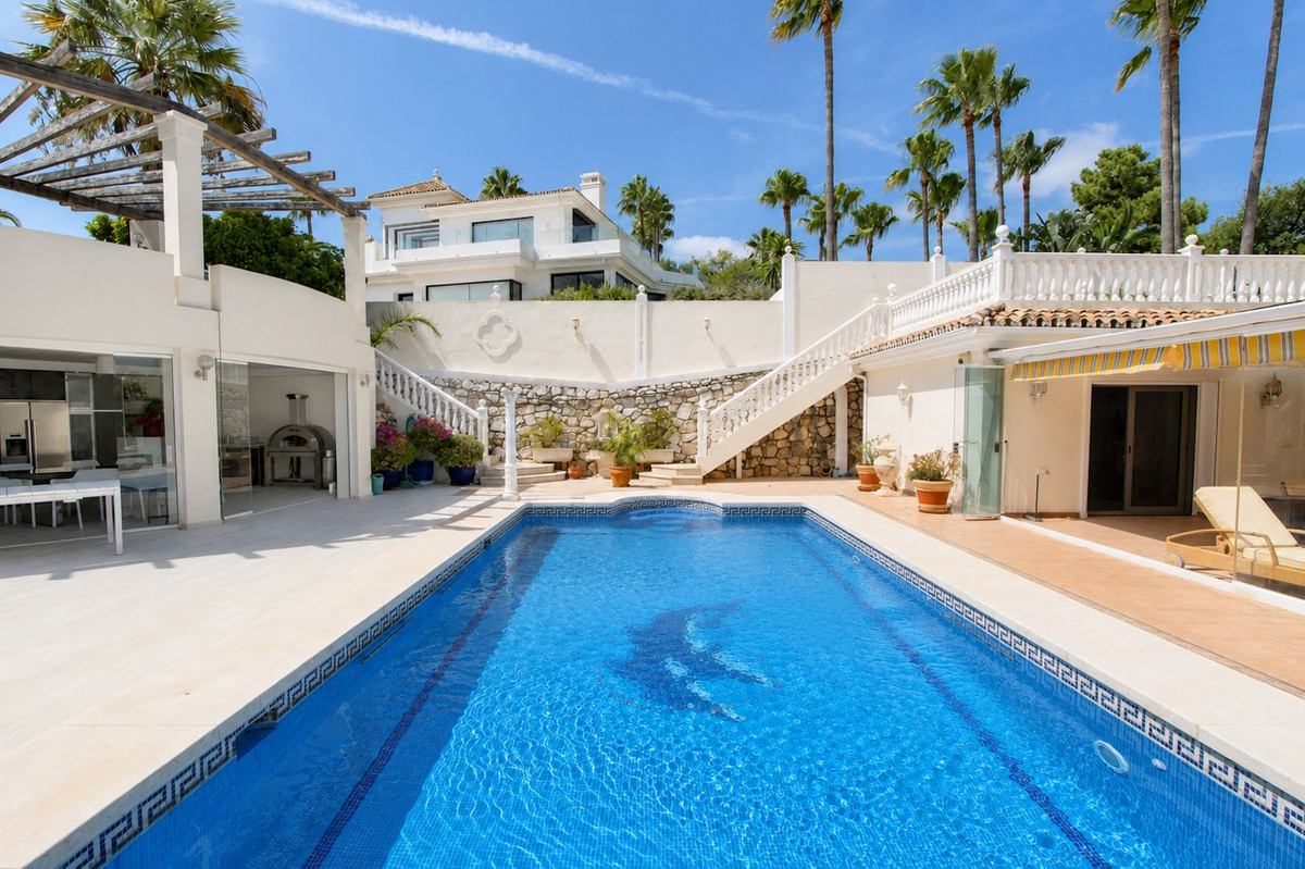Huis te koop in Elviria | 4 slaapkamers H5475772
