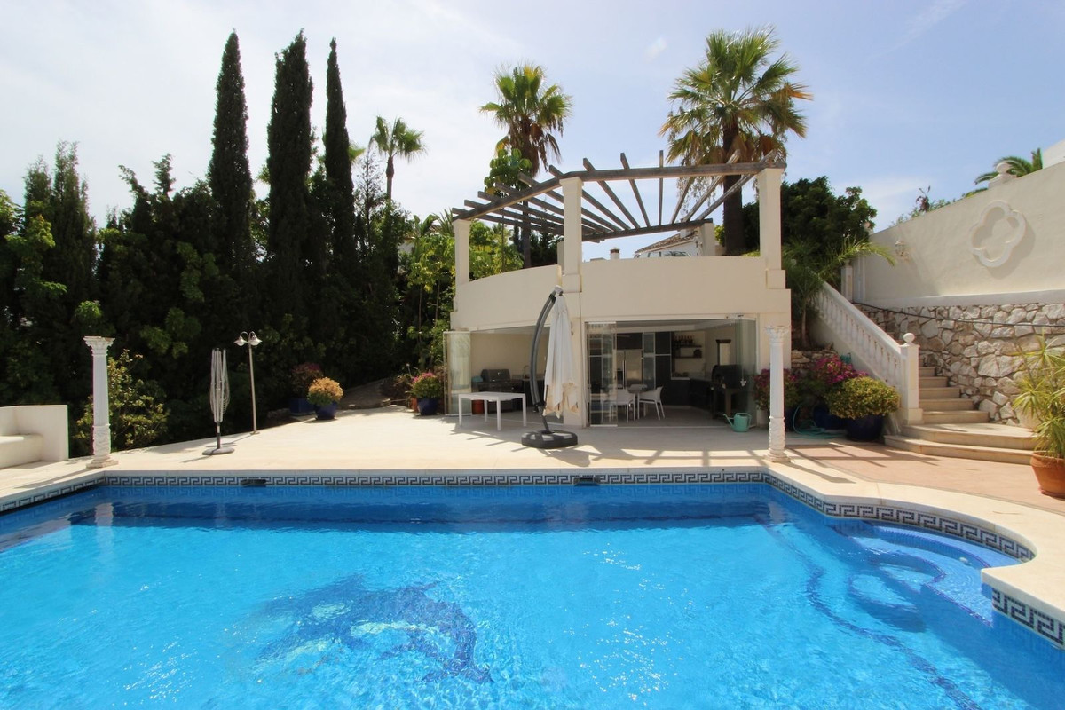 Huis te koop in Elviria | 4 slaapkamers H5475772