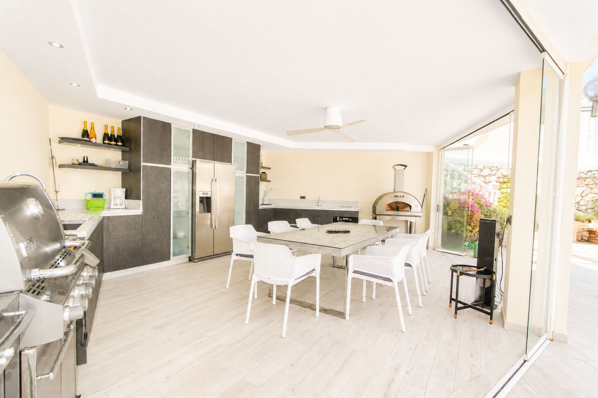 Huis te koop in Elviria | 4 slaapkamers H5475772