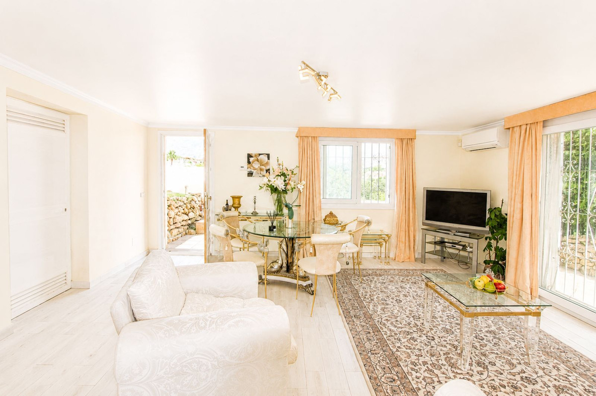 Huis te koop in Elviria | 4 slaapkamers H5475772