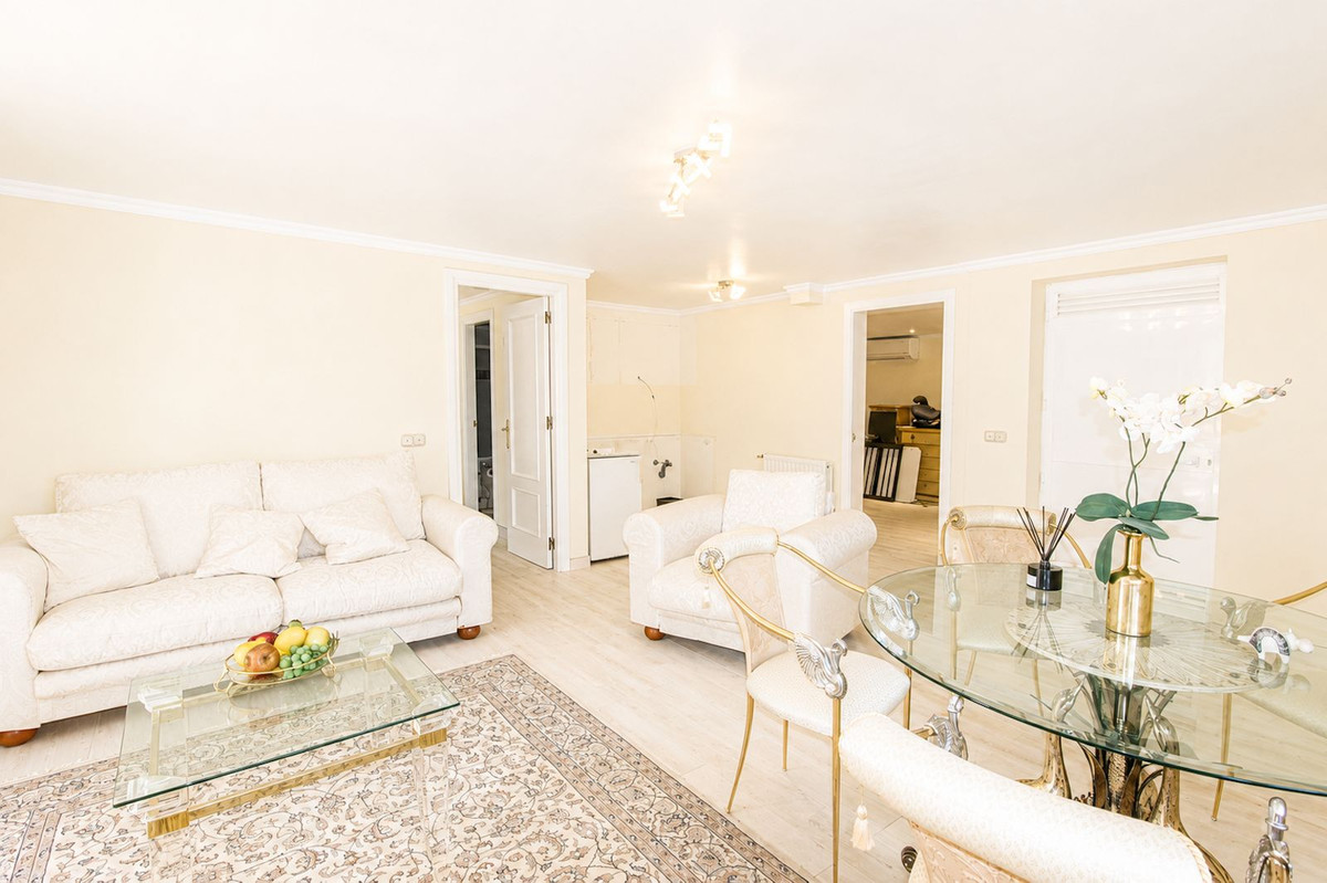 Huis te koop in Elviria | 4 slaapkamers H5475772