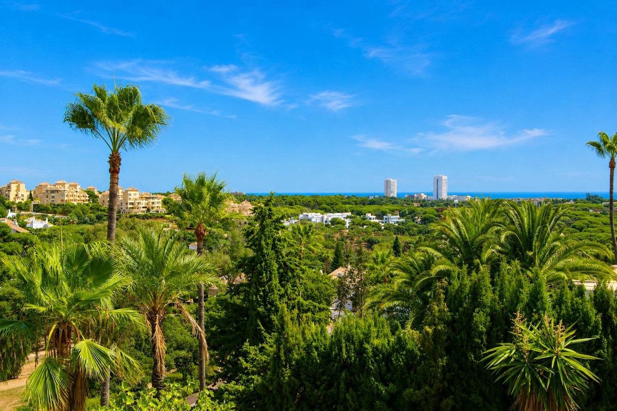 Huis te koop in Elviria | 4 slaapkamers H5475772