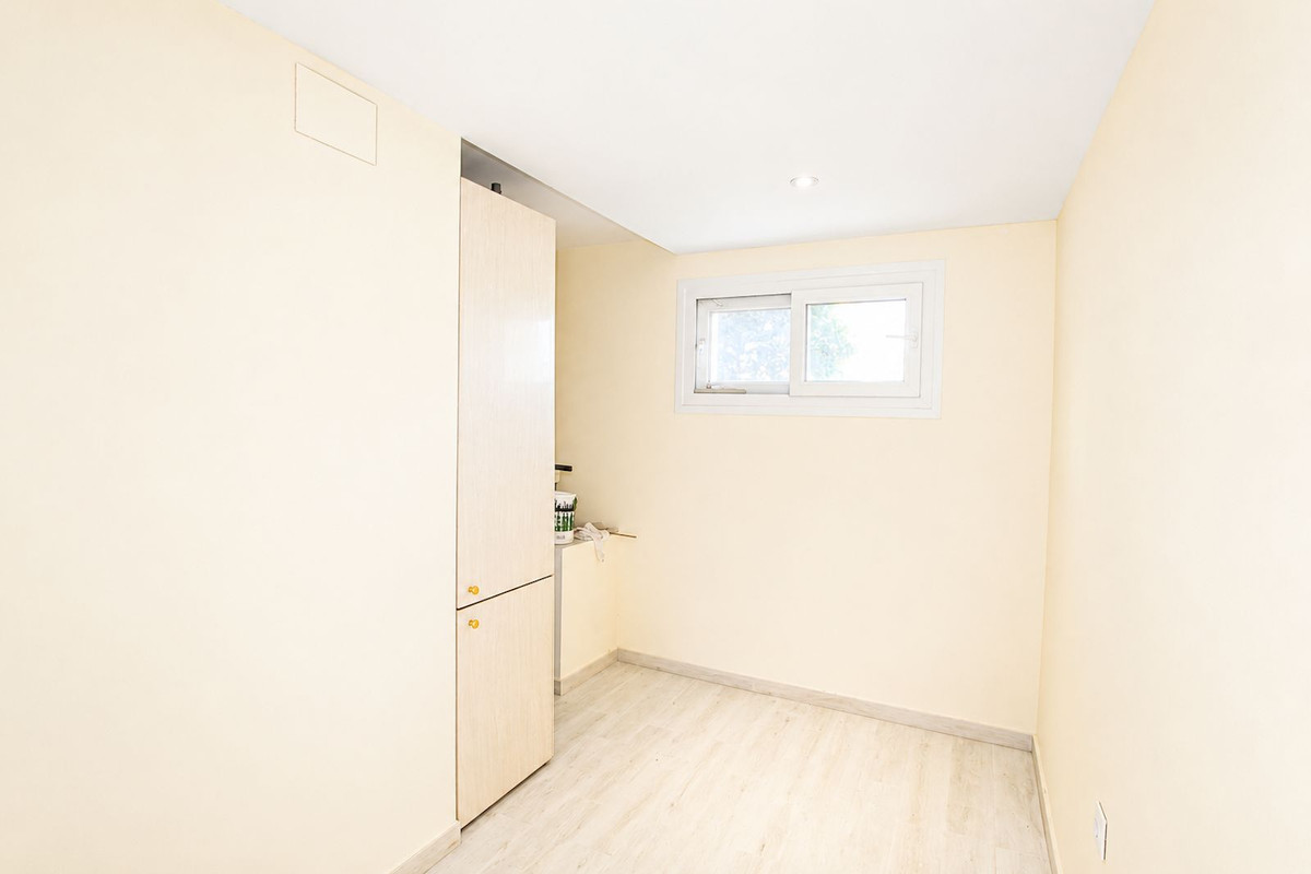 Huis te koop in Elviria | 4 slaapkamers H5475772