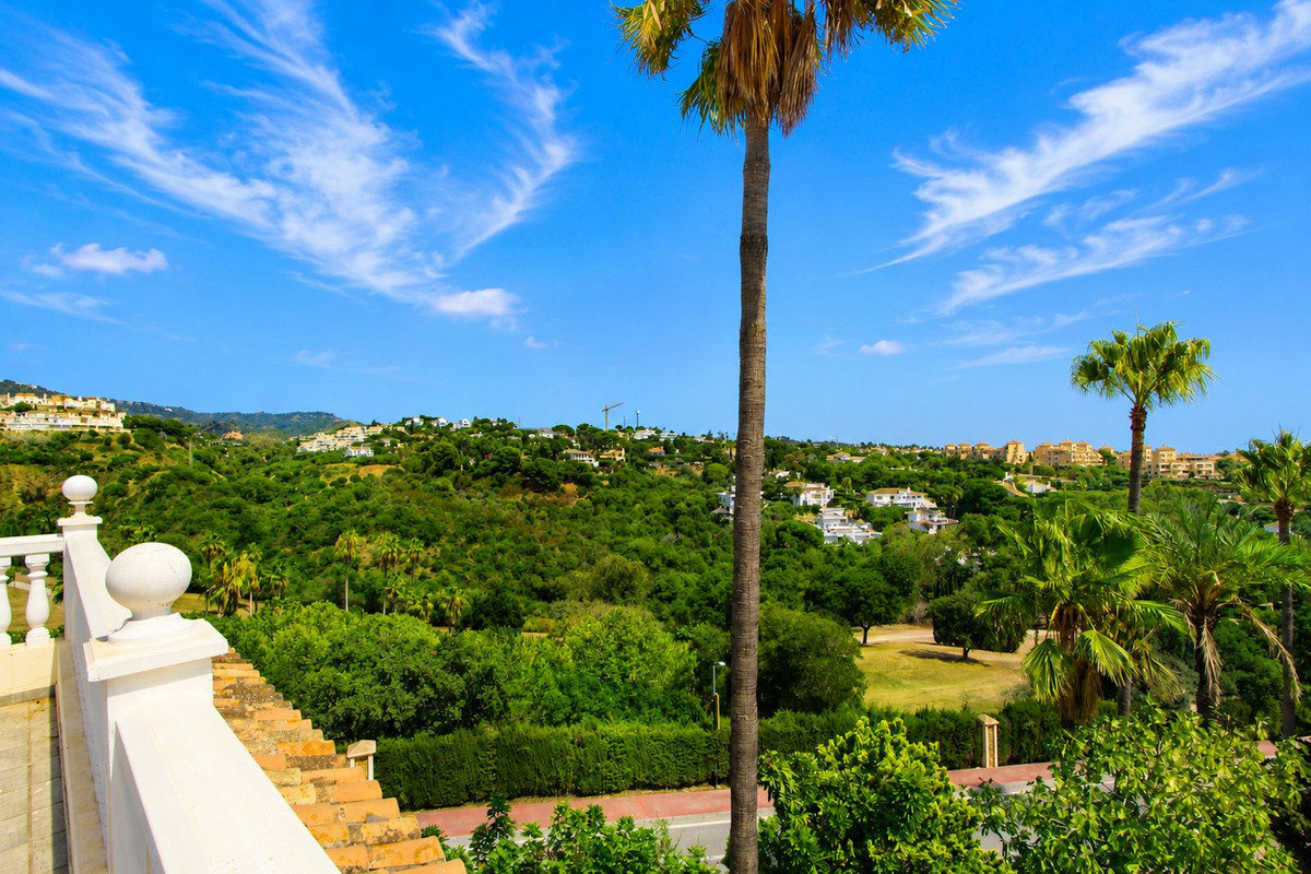 Huis te koop in Elviria | 4 slaapkamers H5475772