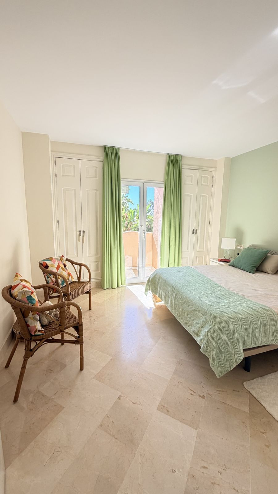 Appartement te koop in Elviria | 3 slaapkamers H5484610