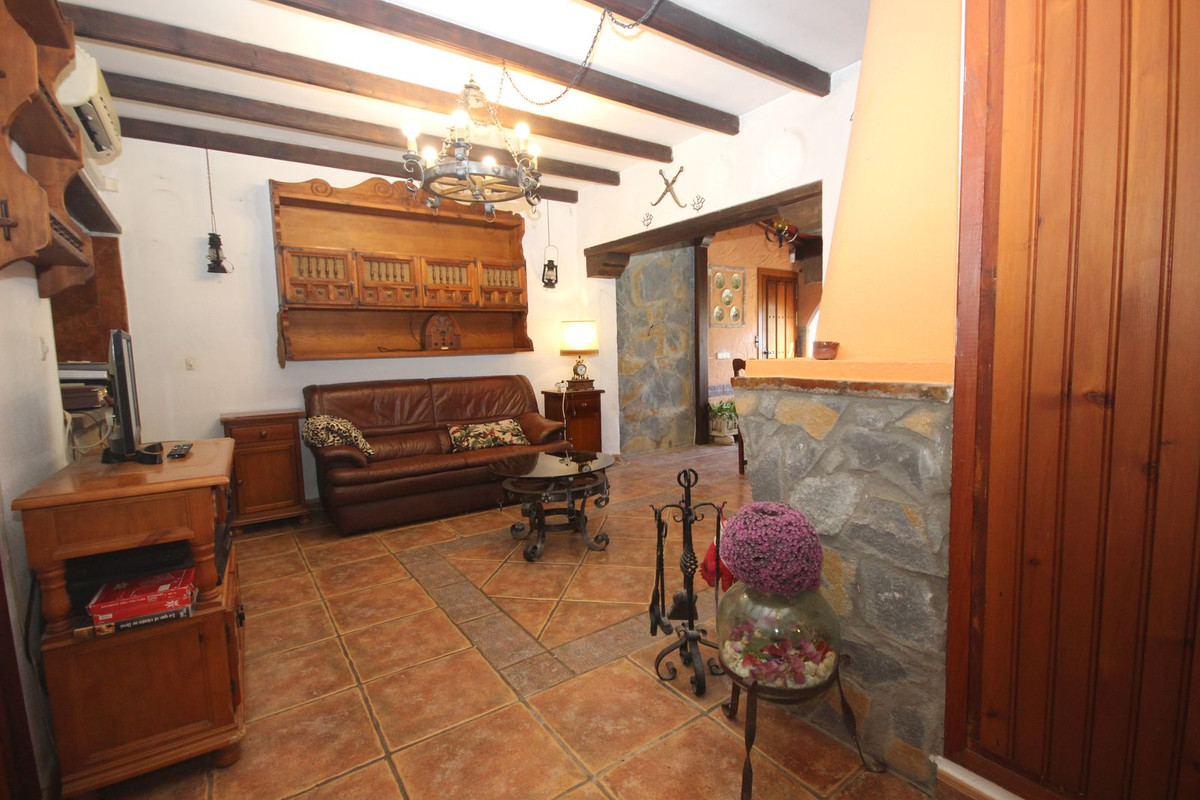 Huis te koop in Elviria | 4 slaapkamers H5487475