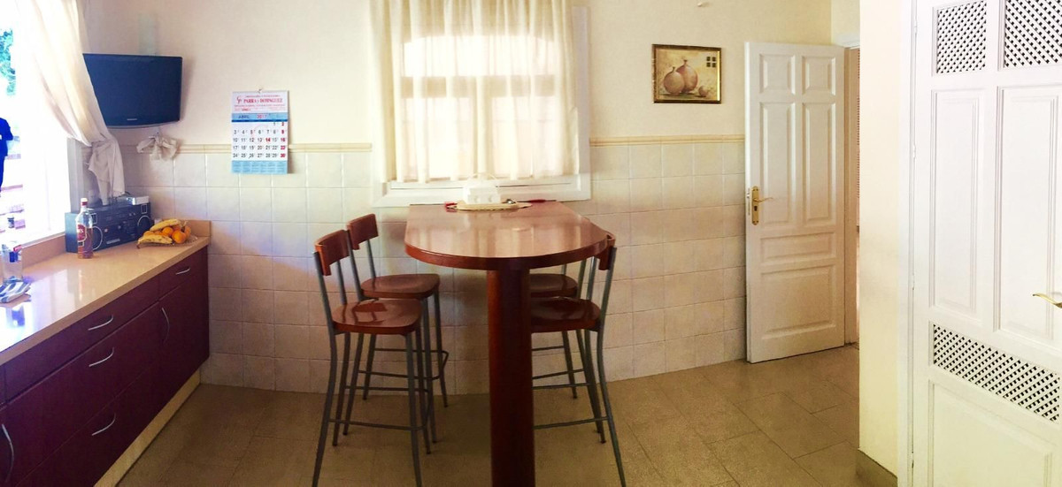 Huis te koop in Elviria | 5 slaapkamers H5516962