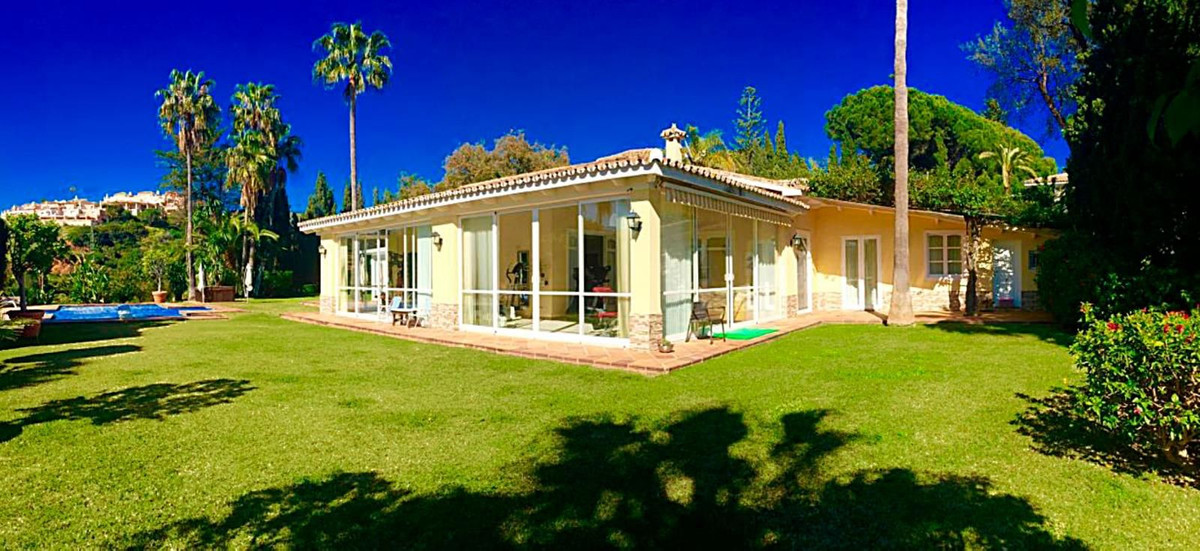 Huis te koop in Elviria | 5 slaapkamers H5516962