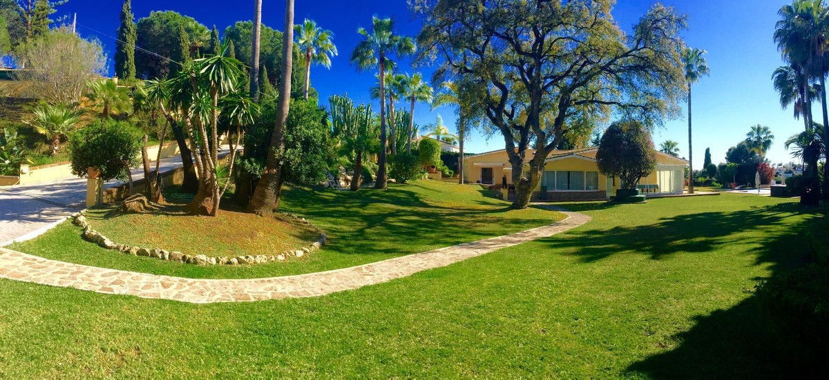 Huis te koop in Elviria | 5 slaapkamers H5516962