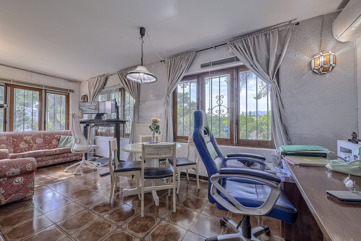 Huis te koop in Elviria | 6 slaapkamers H5520994