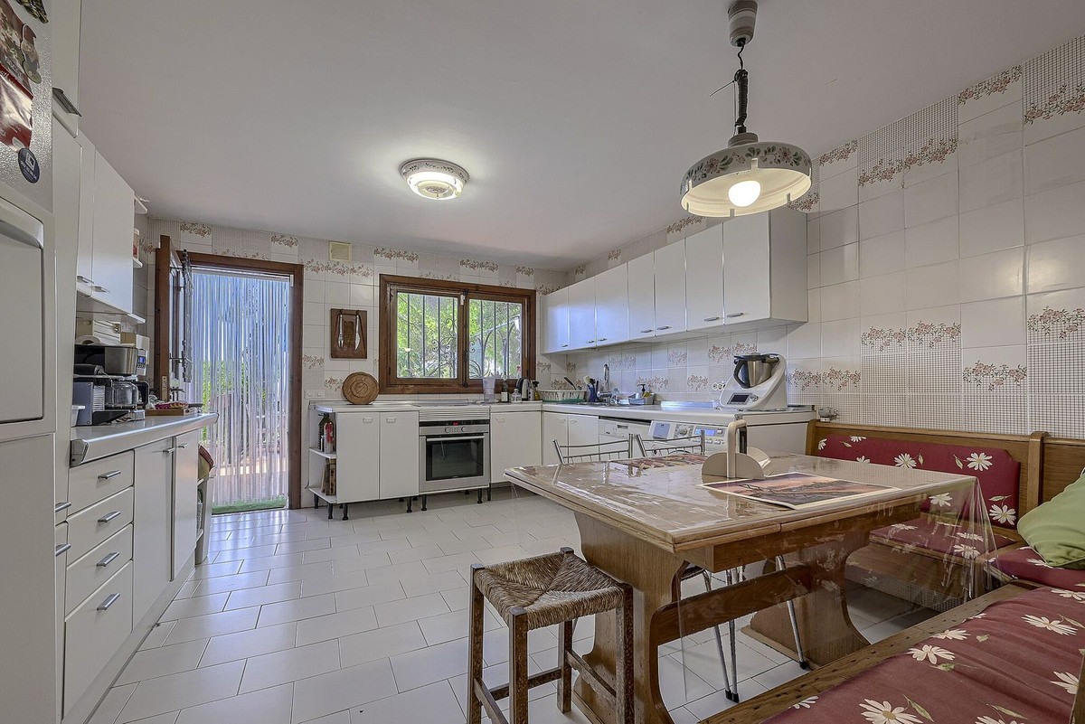 Huis te koop in Elviria | 6 slaapkamers H5520994