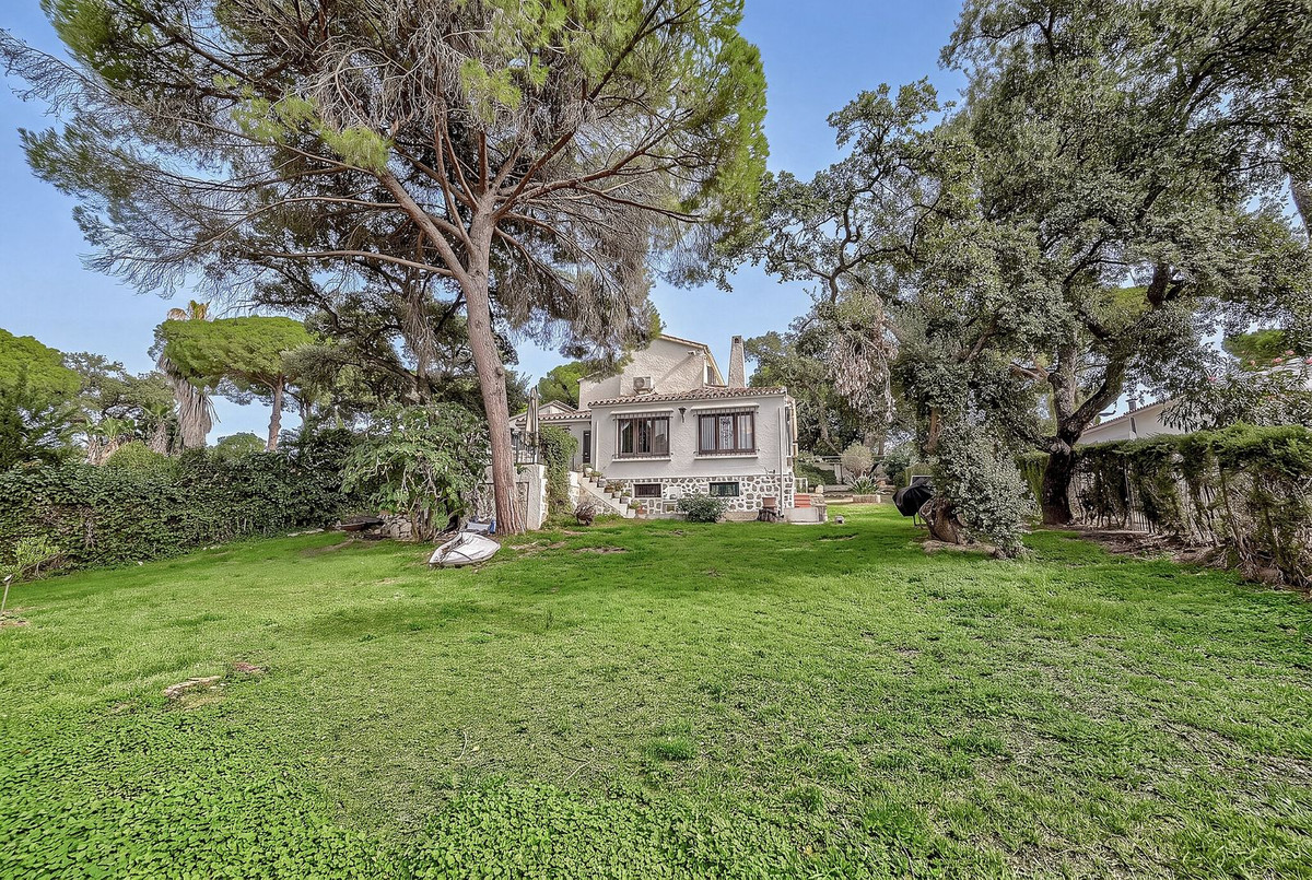 Huis te koop in Elviria | 6 slaapkamers H5520994