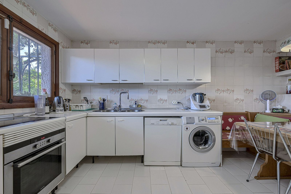 Huis te koop in Elviria | 6 slaapkamers H5520994