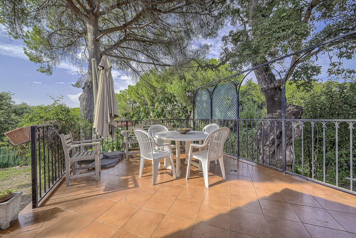 Huis te koop in Elviria | 6 slaapkamers H5520994