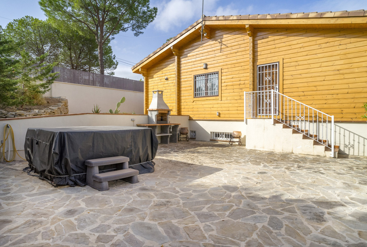 Property main view 36