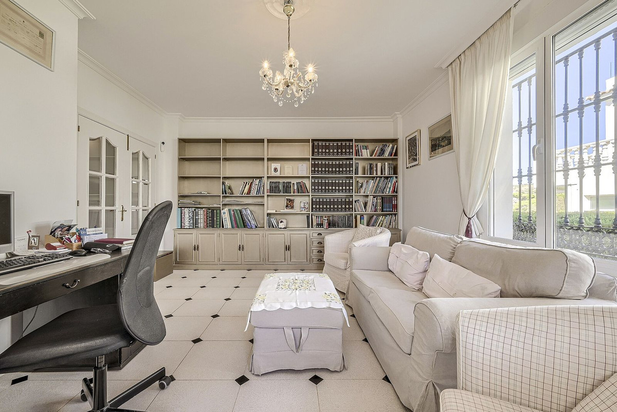 Huis te koop in Elviria | 5 slaapkamers H5524822