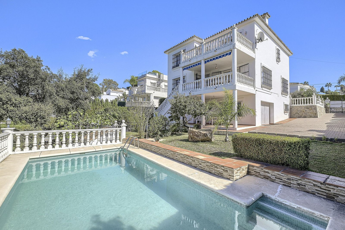 Huis te koop in Elviria | 5 slaapkamers H5524822