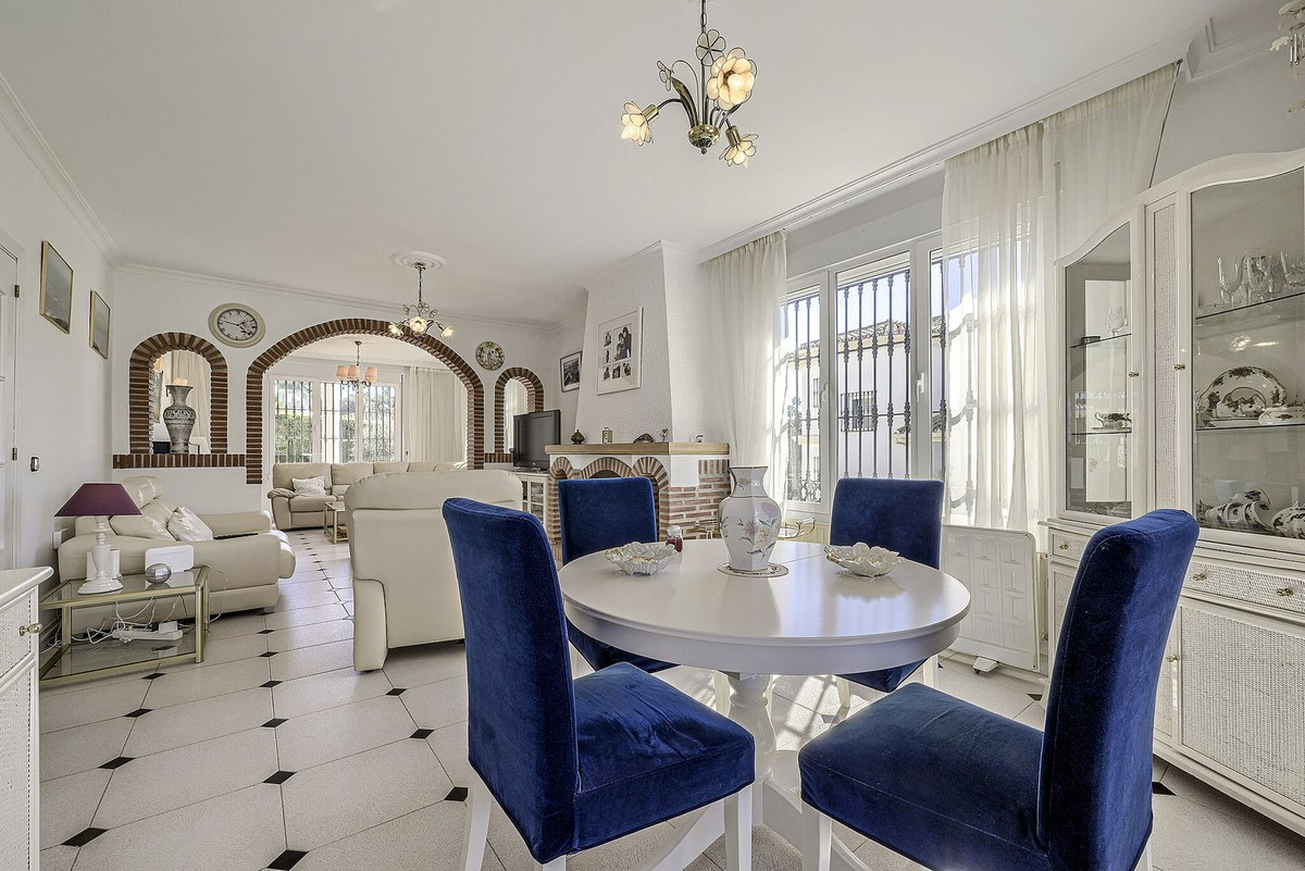 Huis te koop in Elviria | 5 slaapkamers H5524822