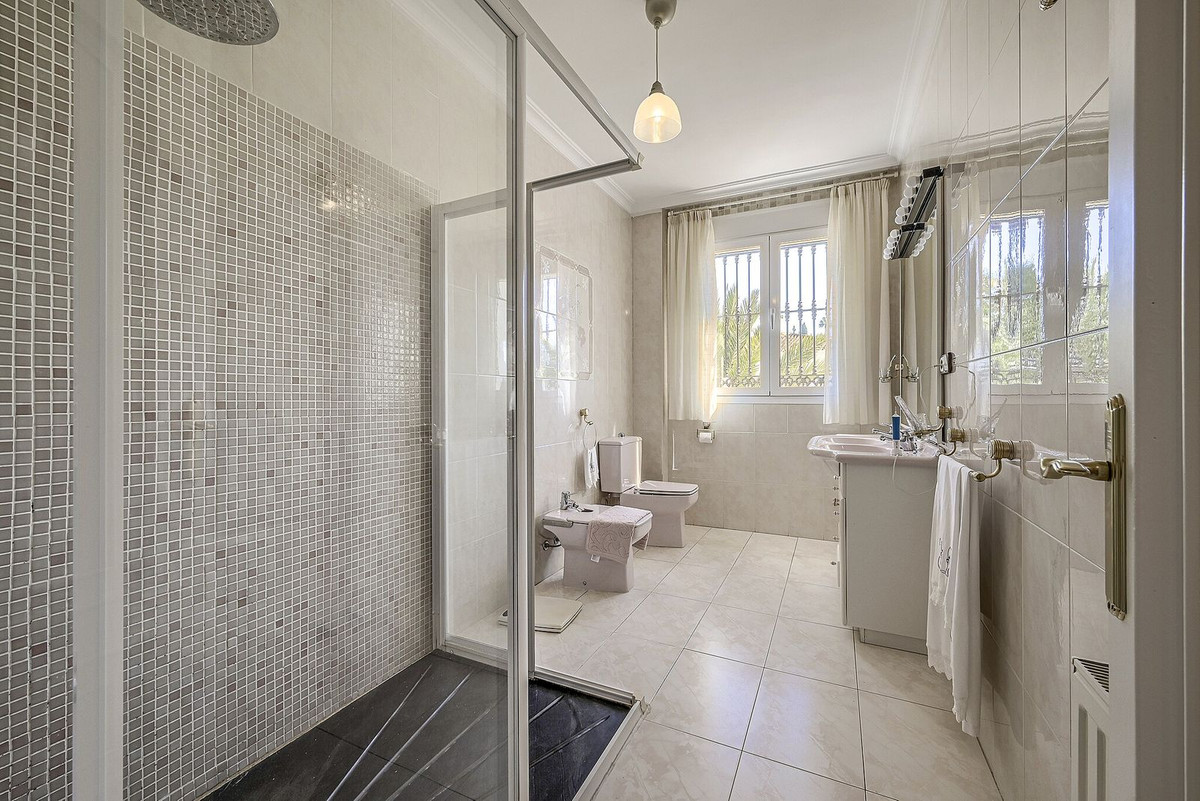 Huis te koop in Elviria | 5 slaapkamers H5524822