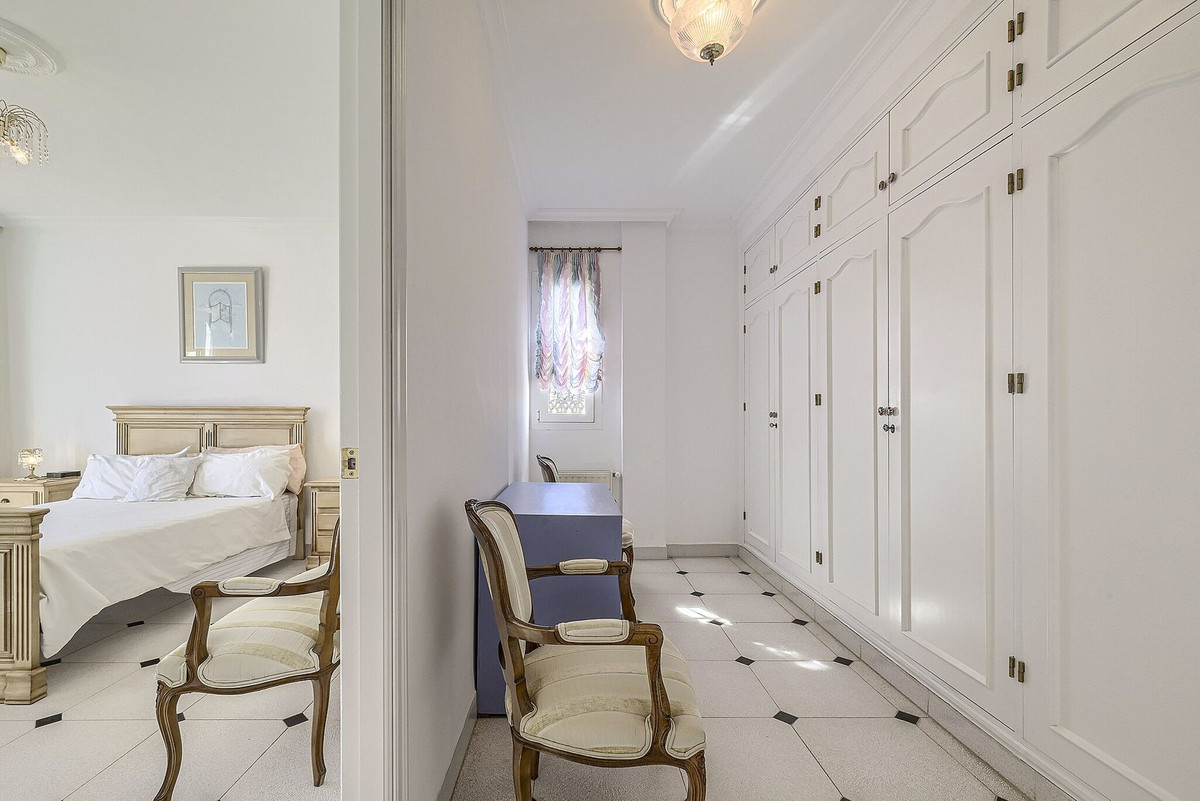 Huis te koop in Elviria | 5 slaapkamers H5524822