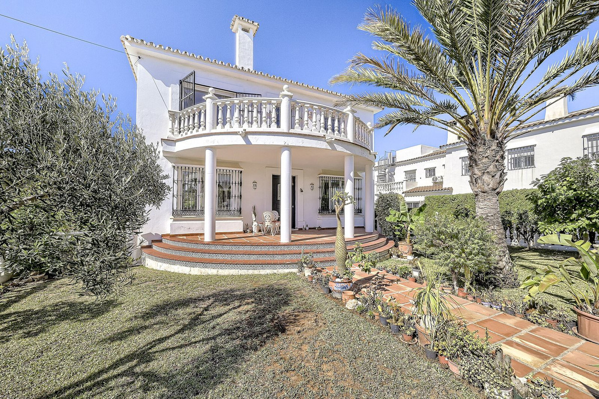 Huis te koop in Elviria | 5 slaapkamers H5524822