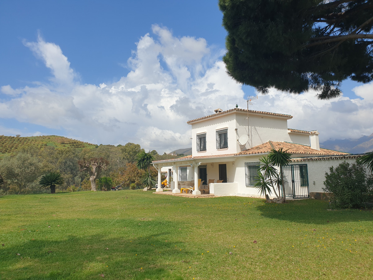 Huis te koop in Entrerrios | 3 slaapkamers H4050949