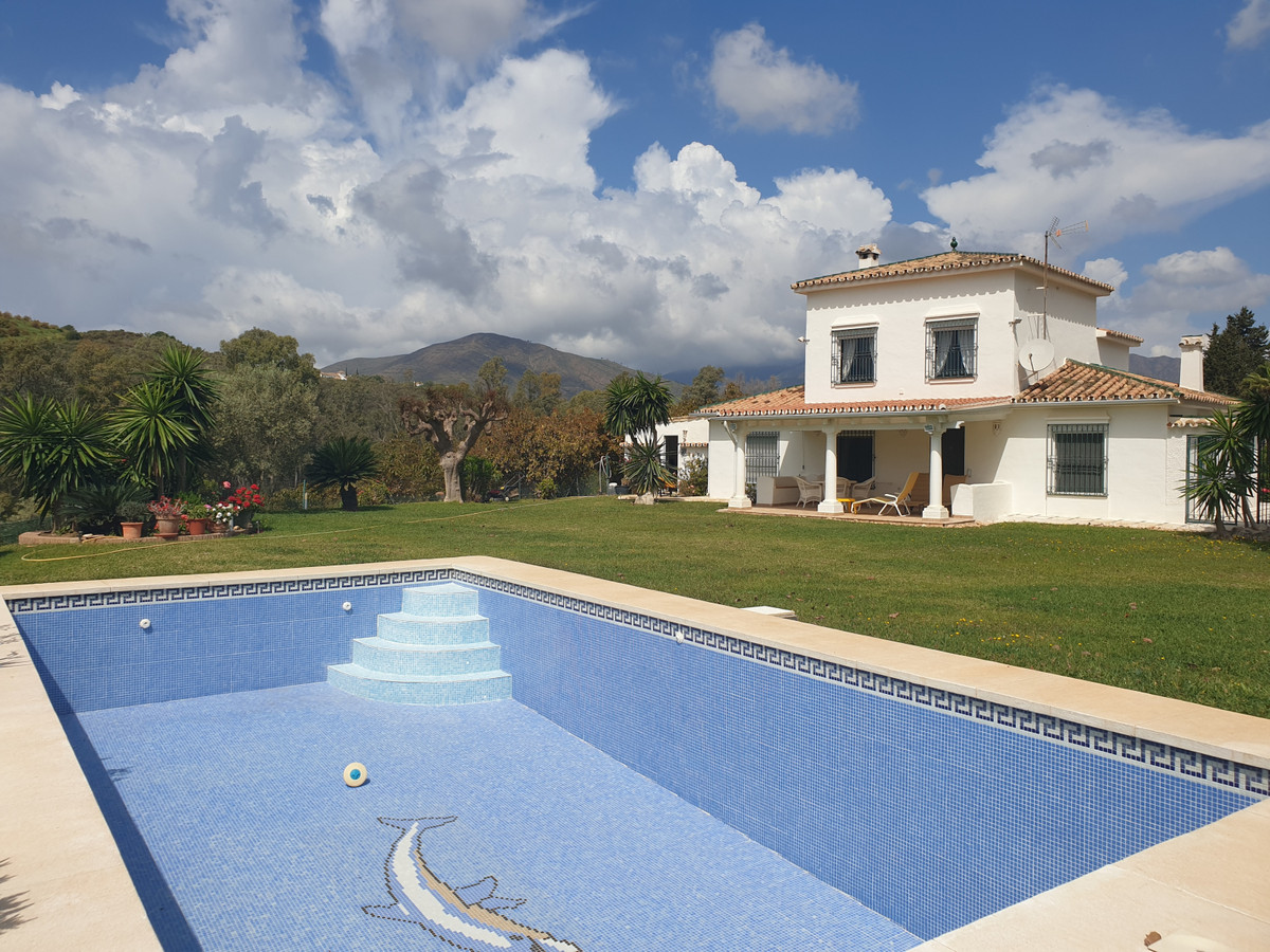 Huis te koop in Entrerrios | 3 slaapkamers H4050949