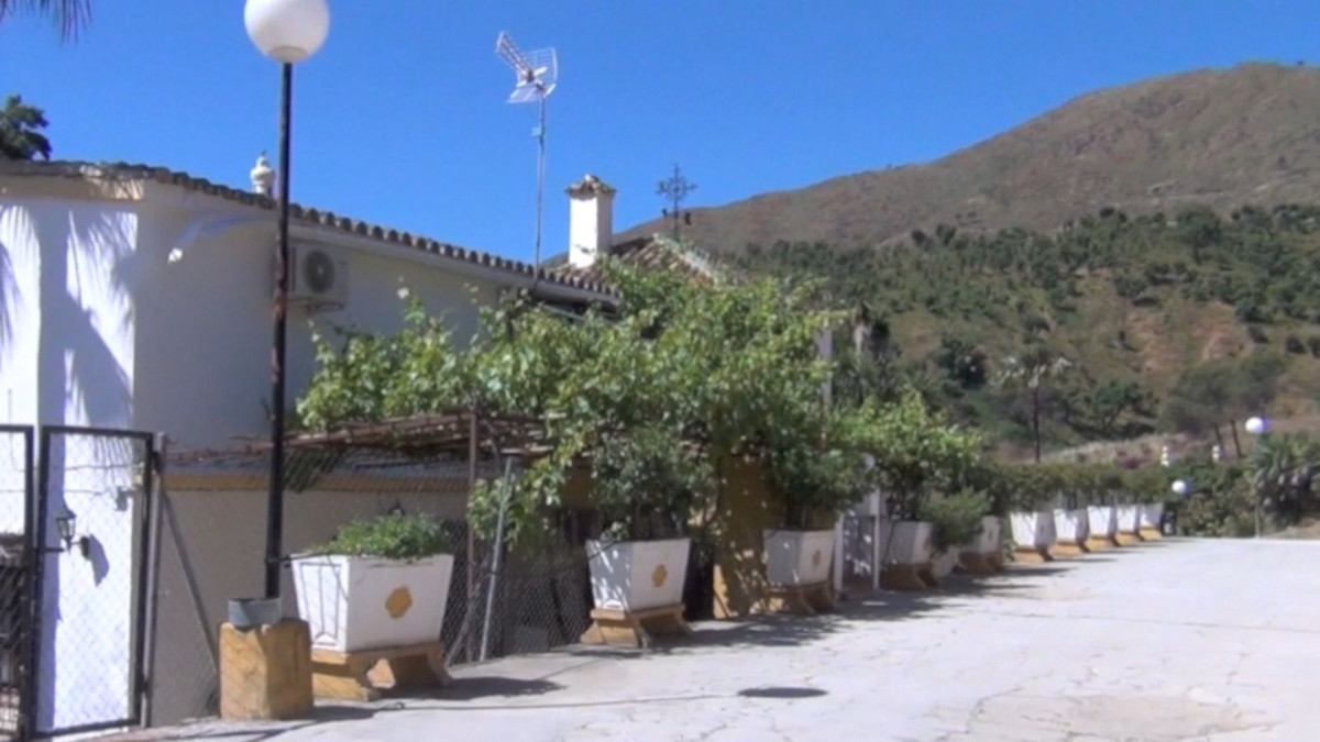 Huis te koop in Entrerrios | 4 slaapkamers H4846189