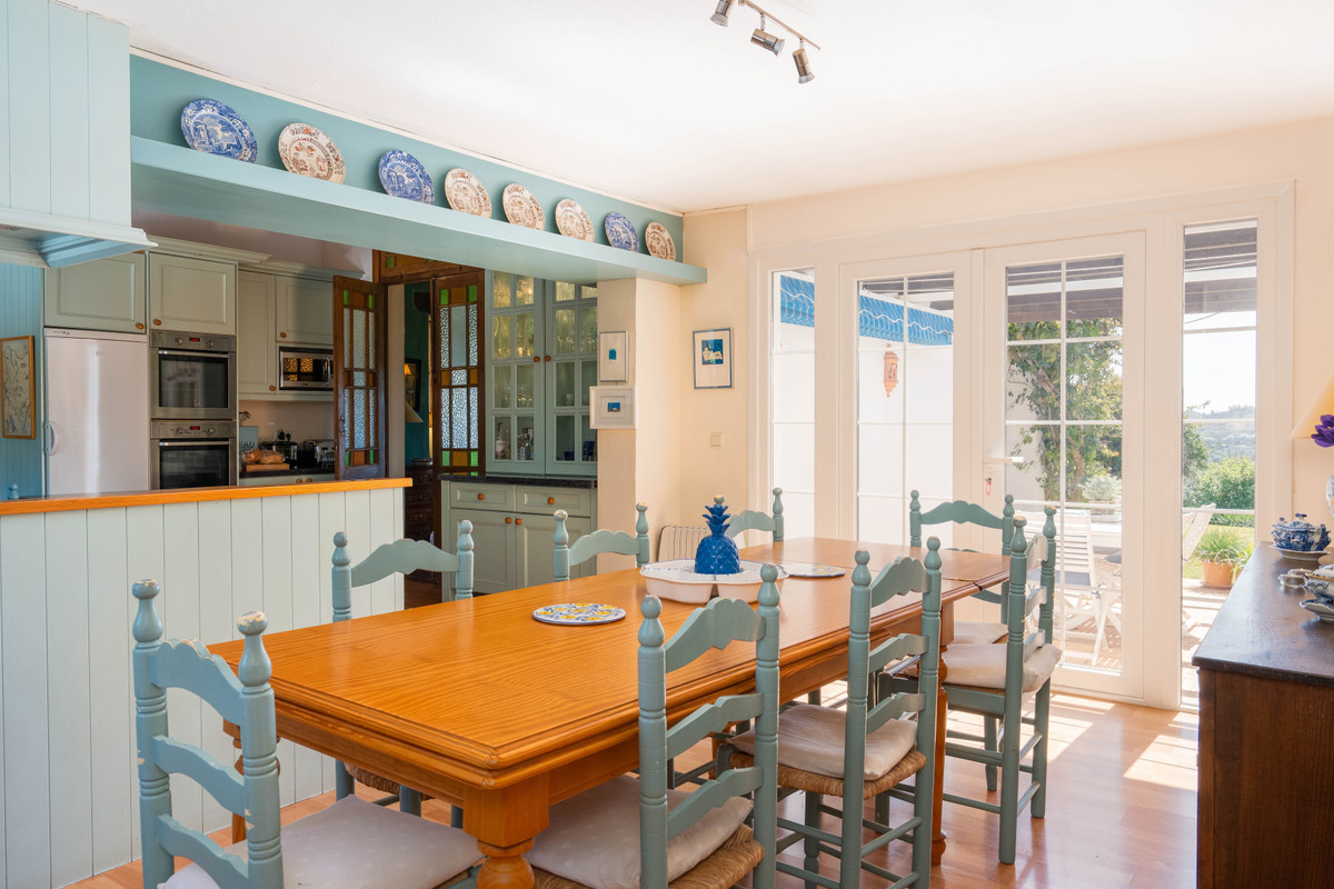 Huis te koop in Entrerrios | 4 slaapkamers H5007517