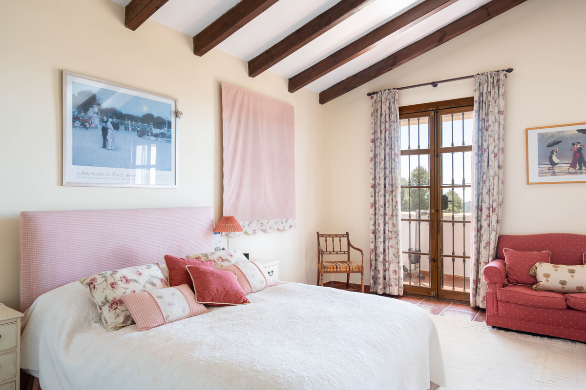 Huis te koop in Entrerrios | 4 slaapkamers H5007517