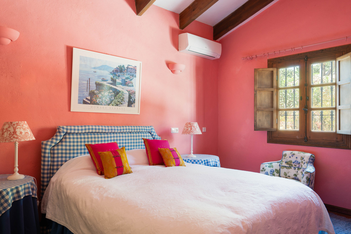 Huis te koop in Entrerrios | 4 slaapkamers H5007517