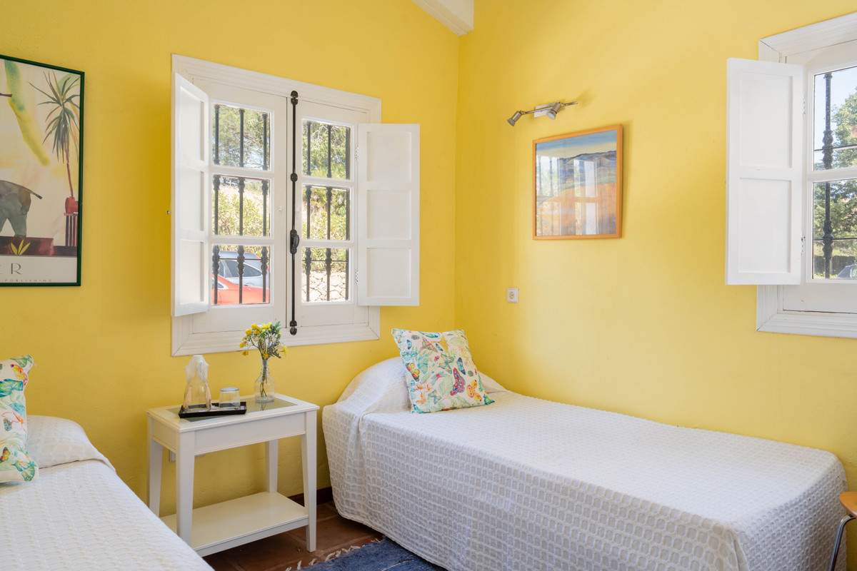 Huis te koop in Entrerrios | 4 slaapkamers H5007517