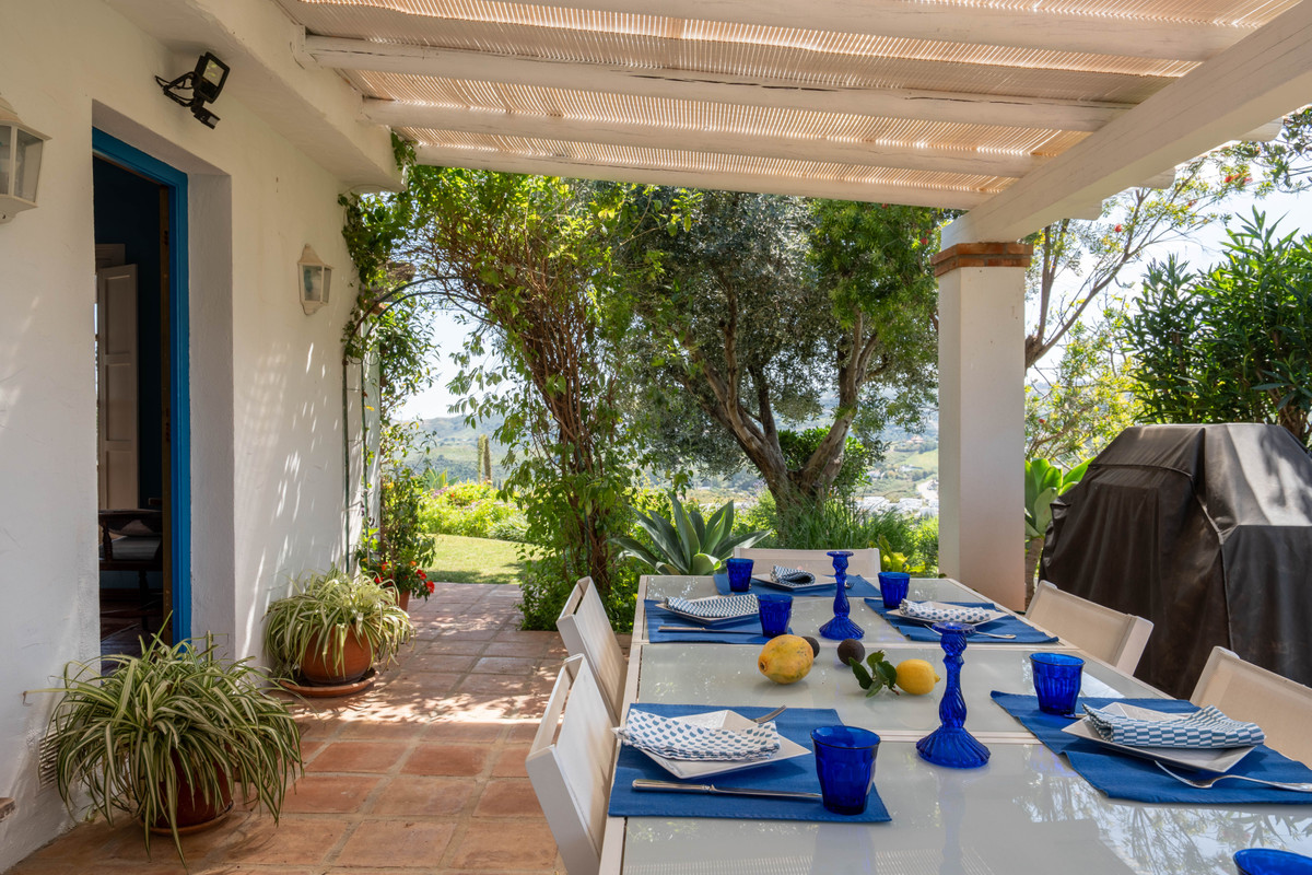 Huis te koop in Entrerrios | 4 slaapkamers H5007517