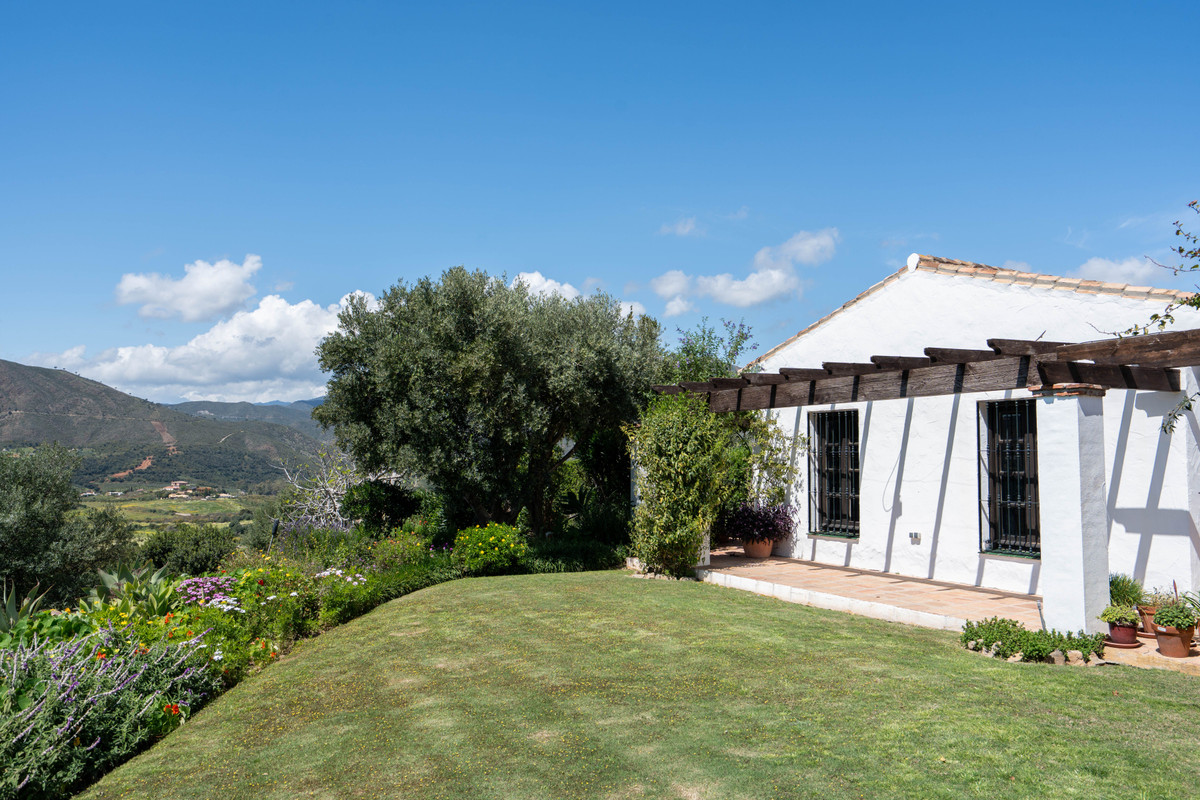 Huis te koop in Entrerrios | 4 slaapkamers H5007517