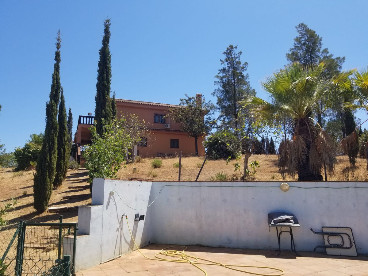 Huis te koop in Entrerrios | 4 slaapkamers H5075572