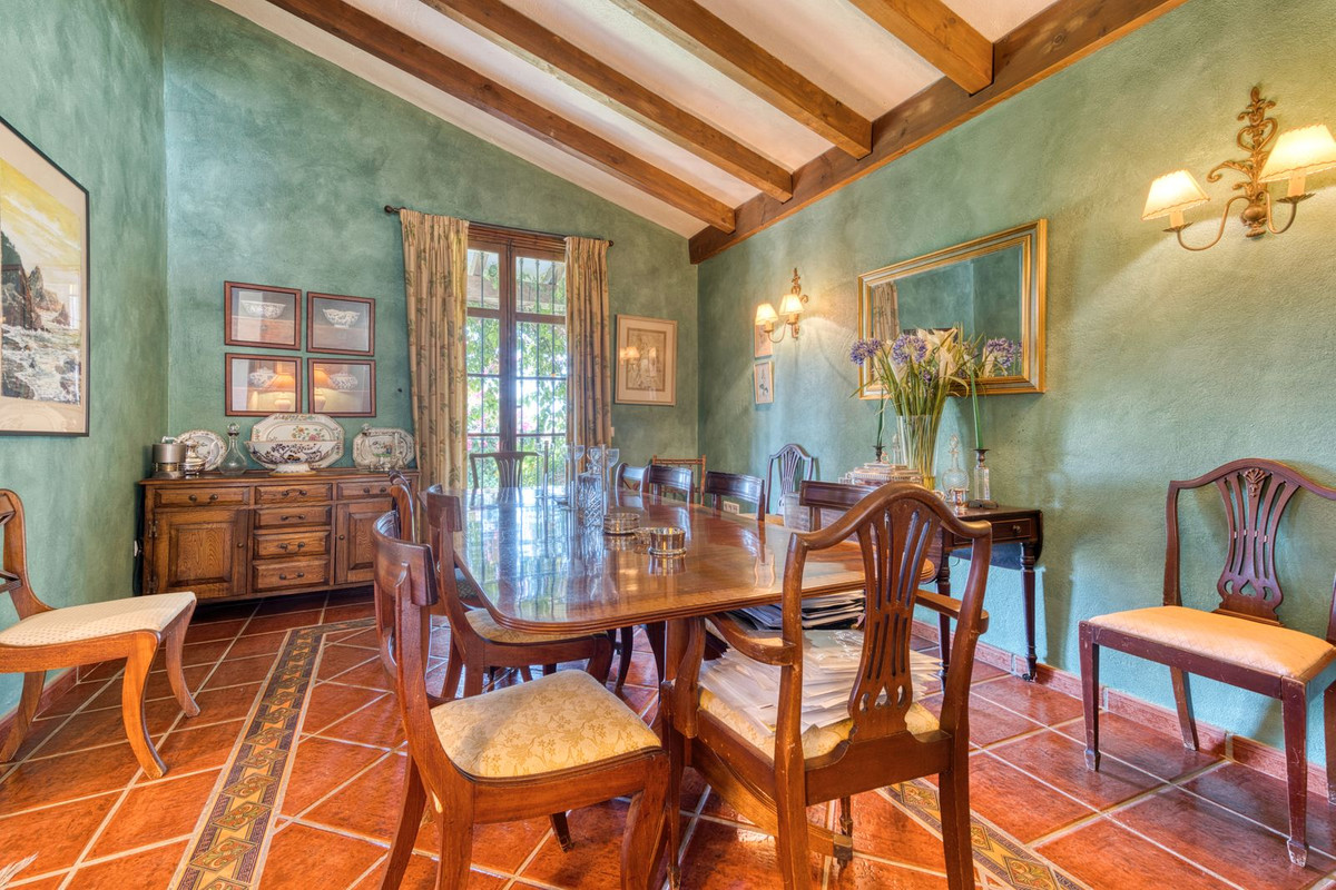 Huis te koop in Entrerrios | 4 slaapkamers H5080252