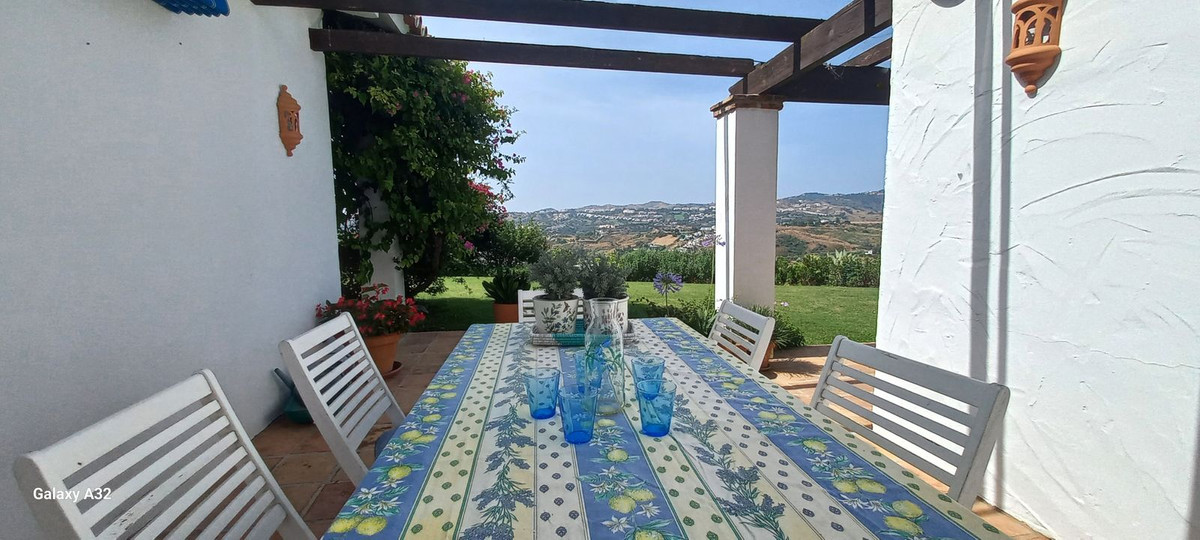 Huis te koop in Entrerrios | 4 slaapkamers H5080252