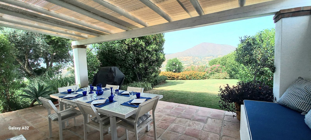 Huis te koop in Entrerrios | 4 slaapkamers H5080252