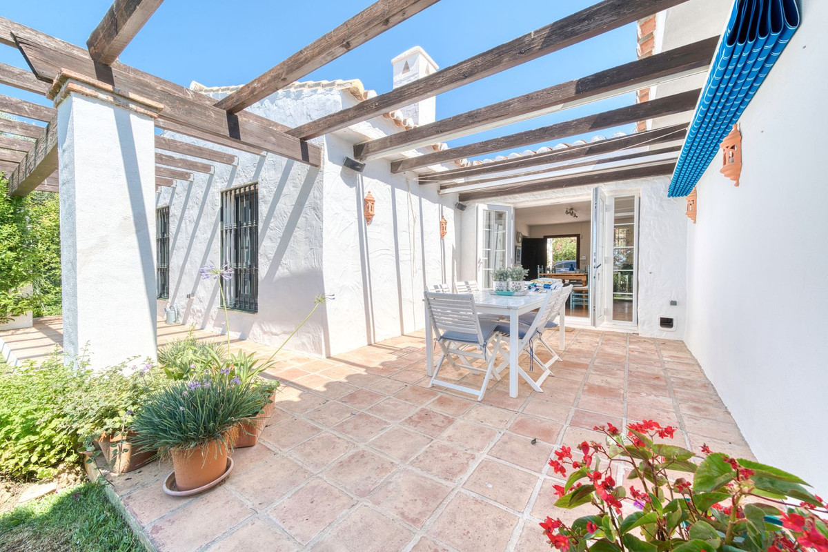 Huis te koop in Entrerrios | 4 slaapkamers H5080252